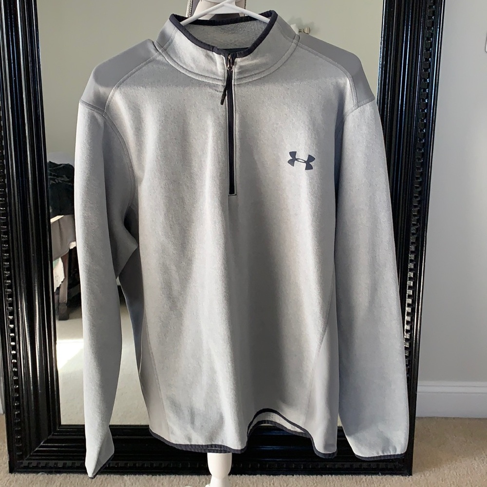 Under Armor- 1/4 Zip - NEW 🔥